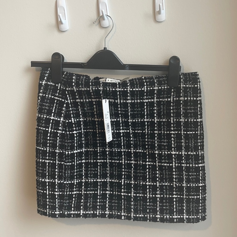 New with tags Alice and Olivia skirt